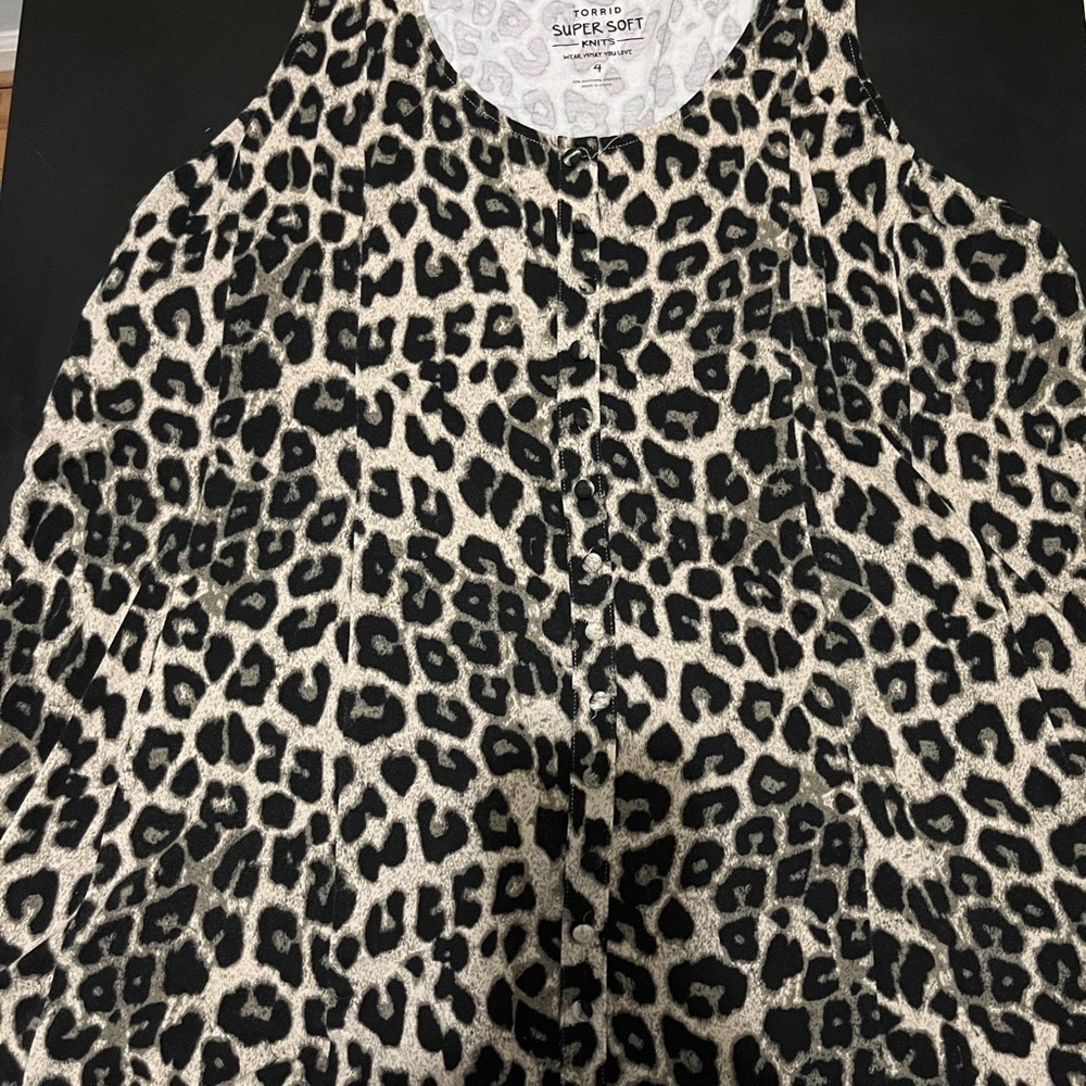 Torrid Leopard Print Tank Top Super Soft